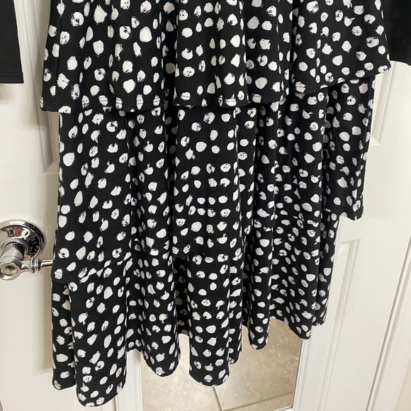 LulaRoe Georgia Dres - M - Picture 3 of 8